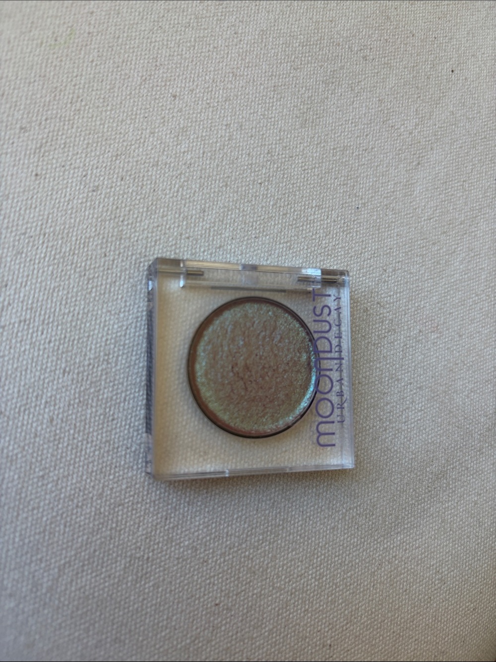 Urban Decay Moondust Glittery Eyeshadow in Solstice - Picture 5 of 7